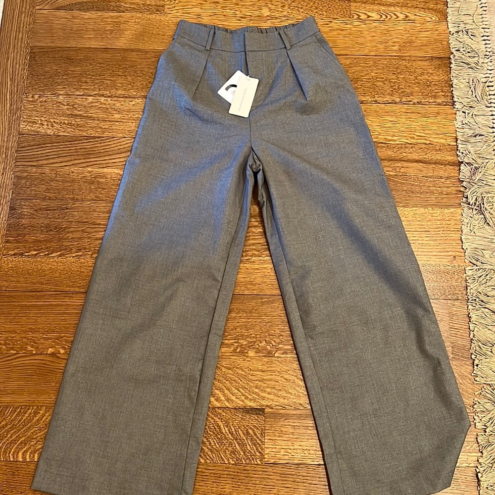 Commense wide leg fashionable brand new grey trouser